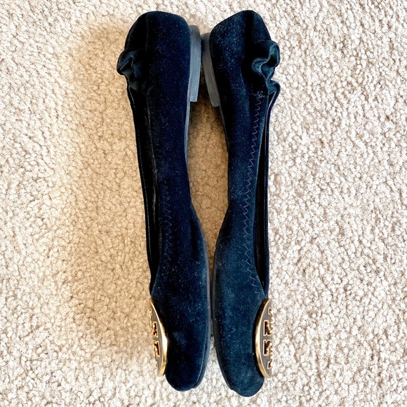 Tory Burch Black Suede Reva Ballet Flats Size 7.5 - Picture 6 of 10